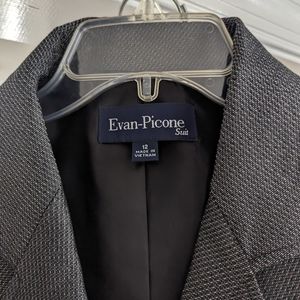 Evan Picone ~ Gunmetal color w/shimmery look, formal dressy 2-piece suit 🥂🎉